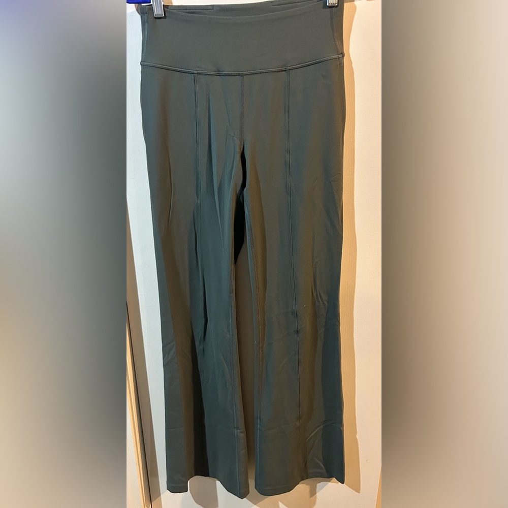 Lululemon Groove High Rise flare pant with pockets